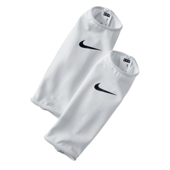 NIKE guard lock sleeves - Picture 1 of 4